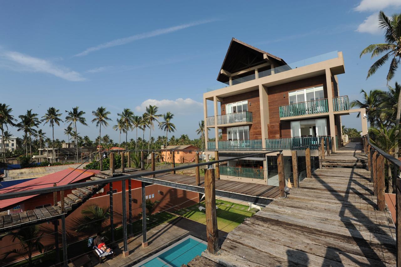 Saprin Beach Resort Uswetakeiyawa Eksteriør bilde